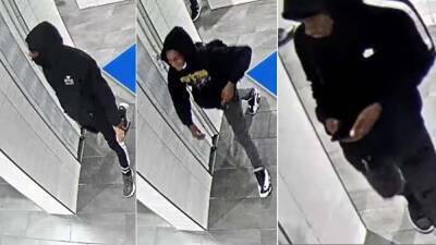 Suspects sought after man, 70, assaulted during robbery in Fashion District bathroom, police say - fox29.com - city Philadelphia - city Center