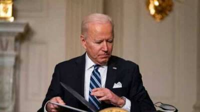 Joe Biden - Biden to meet lawmakers to discuss coronavirus relief package - livemint.com - India