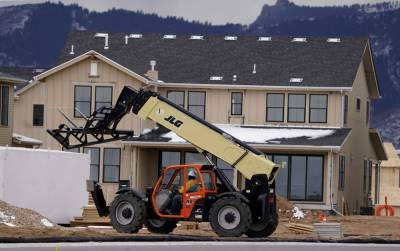 US construction spending up 1% in December led by housing - clickorlando.com - Usa - Washington