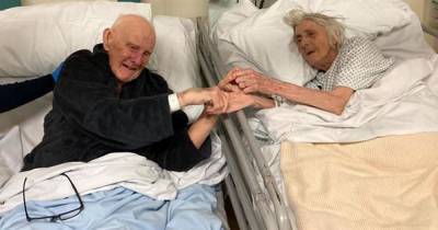 Tragic final photo of 'childhood sweethearts' holding hands before both die of Covid - dailystar.co.uk