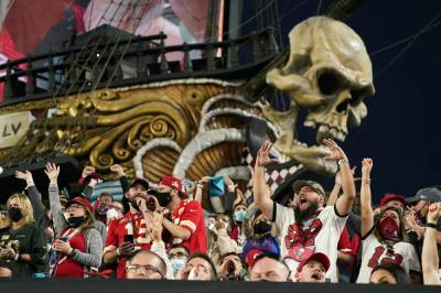 Tampa Bay Buccaneers to celebrate Super Bowl win with socially distant boat parade - clickorlando.com - state Florida - county Bay - city Tampa, county Bay