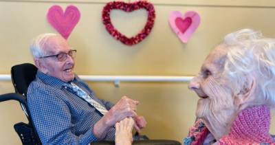 Married couple of 74 years celebrating Valentine’s Day together at Lindsay long-term care - globalnews.ca