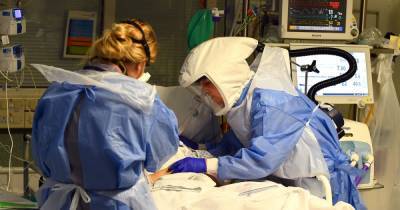 UK coronavirus hospital death toll down by 45% as deaths increase by 513 - mirror.co.uk - Britain - Ireland - Scotland