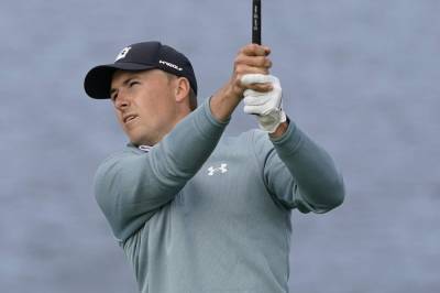 Late eagle from the fairway stakes Spieth to lead at Pebble - clickorlando.com - Jordan