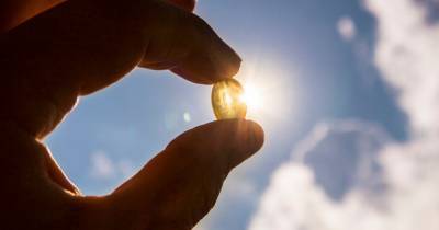 Using Vitamin D as coronavirus treatment reduces deaths by 60 per cent, study claims - mirror.co.uk - Spain