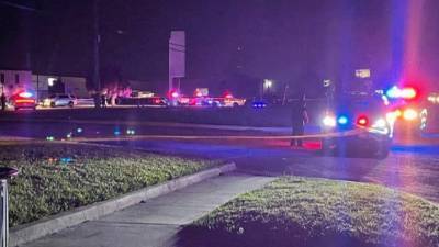 Man killed during shootout between vehicles in Orlando, police say - clickorlando.com - city Orlando