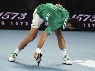 Alexander Zverev - Smashing success: Djokovic beats Zverev, into Australian SF - clickorlando.com - Australia - county Park - city Melbourne, county Park