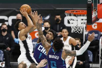 Spurs, Hornets have more games called over virus concerns - clickorlando.com - New York - city Chicago - state Indiana - city San Antonio