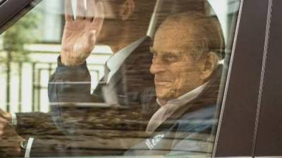 Buckingham Palace - Prince Phillip, 99, sent to hospital after ‘feeling unwell’ - globalnews.ca