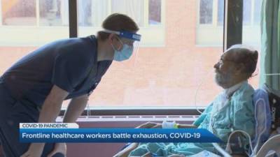 Frontline health-care workers battle exhaustion during COVID-19 - globalnews.ca