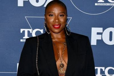 Lone Star - Cicely Tyson - Aisha Hinds Spills The Tea On '9-1-1' And Getting Engaged During The Pandemic - essence.com
