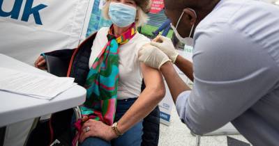 Fresh coronavirus vaccine hope as Oxford jab 'may cut spread by 67%' - dailystar.co.uk - Britain - South Africa - Brazil - city Oxford