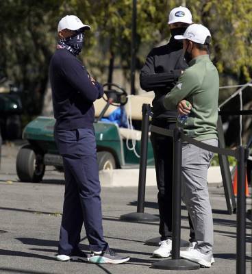 Dustin Johnson - Tiger Woods - Genesis Invitational - Xander Schauffele - Wind wreaks havoc at Riviera, delays Genesis Invitational - clickorlando.com - Los Angeles - county Woods
