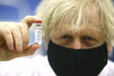 Boris Johnson - U.K.Prime - Pubs, haircuts, gyms must wait as UK lifts lockdown slowly - clickorlando.com - Britain - Scotland
