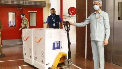 India starts shipping Covid-19 vaccines to Africa under COVAX facility - livemint.com - India - city Pune