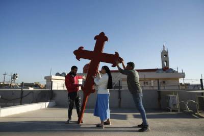 Iraq's struggling Christians hope for boost from pope visit - clickorlando.com - Iraq - Vatican - Isil