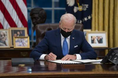 Joe Biden - Biden to order a review of US supply chains for vital goods - clickorlando.com - Usa - Washington