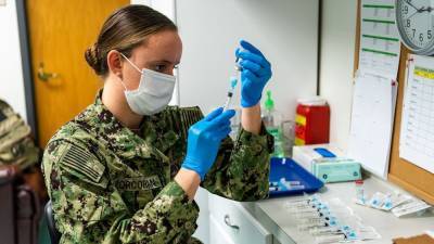 Lloyd Austin - Active-duty military begins giving vaccines in New York area - fox29.com - New York - Usa - city New York - state New Jersey - county Somerset