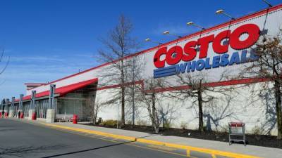 Costco to raise minimum wage to $16 per hour, above Amazon, Target - fox29.com