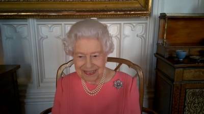 prince Philip - Queen Elizabeth Says Her COVID-19 Vaccine ‘Didn’t Hurt At All’ - etcanada.com