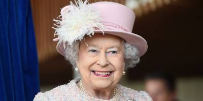 Elizabeth Ii II (Ii) - Queen Elizabeth Speaks About Getting The Coronavirus Vaccine: 'It's Quite Harmless & Quick' - justjared.com - Usa - Britain