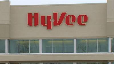 Minnesota Hy-Vee administers incorrectly diluted COVID-19 vaccine to 62 patients - fox29.com - state Minnesota