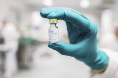 U.S. approves third COVID-19 vaccine as Florida reports 5,000 new cases - clickorlando.com - state Florida - South Africa