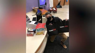 College student uses GameStop stock earnings to donate Nintendo Switches, games to children’s hospital - fox29.com - state Minnesota - city Minneapolis