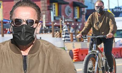 Arnold Schwarzenegger - Arnold Schwarzenegger takes his electric bike for a spin in LA after receiving COVID-19 vaccine - dailymail.co.uk