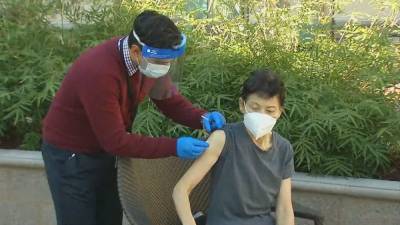 Mark Ghaly - California has few specifics on state vaccination system; rollout has been bumpy and chaotic - fox29.com - state California - San Francisco