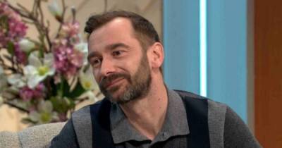 Coronation Street's Charlie Condou says he's lost use of fingers as he fears he has long Covid - manchestereveningnews.co.uk