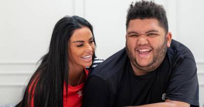 Katie Price - Harvey Price - Willi Syndrome - Katie Price's joy as extremely vulnerable son Harvey gets his first Covid vaccine - mirror.co.uk