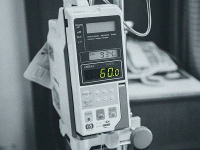 COVID-19: Intensive care deaths fell steeply in 2020 - medicalnewstoday.com