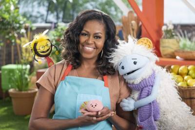 Michelle Obama - Michelle Obama to team up with puppets for a kids' food show - clickorlando.com - New York