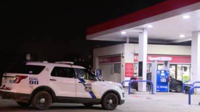 20-year-old man shot at Northeast Philly convenience store - fox29.com
