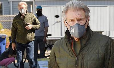 Harrison Ford protects himself from coronavirus and the elements - dailymail.co.uk - Los Angeles - city Los Angeles - county Harrison - county Ford