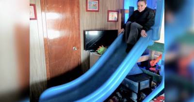 Man arrested after ‘gigantic’ playground slide found on child’s bunk-bed - globalnews.ca - city Burbank