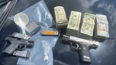 Stacks of cash, guns and drugs seized during Sumter County traffic stop - clickorlando.com - state Florida - county Sumter