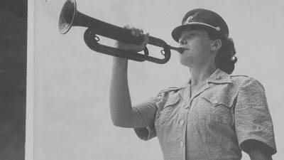 Marine Corps - ‘Whenever there is a need we show up:’ WWII bugle player among first women to join US Marine Corps - clickorlando.com - Usa