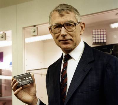 Tape that: Dutch inventor of audio cassette dies at age 94 - clickorlando.com - Netherlands - city Hague