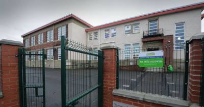 Public Health Scotland: 12 teachers test positive for Covid at outbreak-hit Ayrshire primary school - dailyrecord.co.uk - Scotland