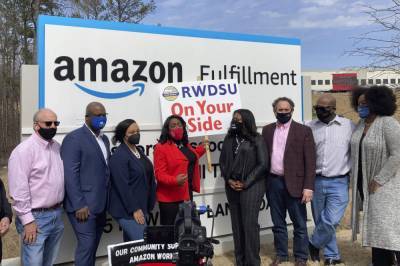 Black Lives Matter backs Amazon union push in Alabama - clickorlando.com - New York - state Alabama - city Bessemer, state Alabama