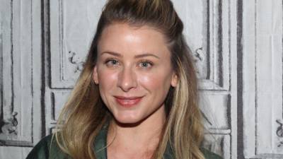 ‘The Hills’ star Lo Bosworth shares she ‘suffered a traumatic brain injury,’ other health challenges - foxnews.com