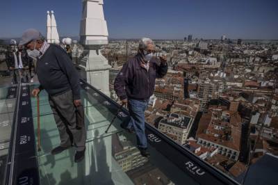 'My legs were shaking': elderly Spaniards thrilled to go out - clickorlando.com - city Madrid