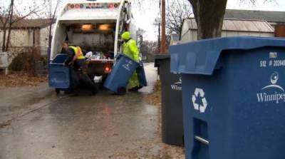 Winnipeg household waste levels remain higher than usual during COVID-19 - globalnews.ca