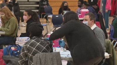 Walk-ups now allowed at Philly vaccination clinics; residents must meet criteria - fox29.com