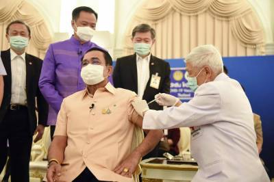 Prayuth Chan - Thailand PM gets AstraZeneca jab, 1 Asian country suspends - clickorlando.com - Thailand - South Korea - Japan - India - Australia - city Bangkok