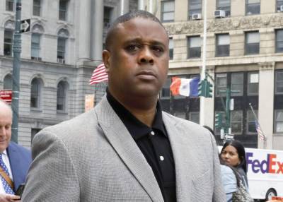 Former point guard jailed in bribery scheme has book deal - clickorlando.com - New York