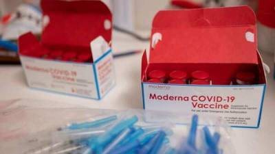 Moderna begins testing COVID-19 vaccine on children as young as six months - livemint.com - India