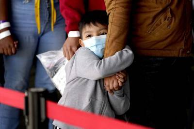 Emergency sites for migrant children raising safety concerns - clickorlando.com - Spain - state Texas - county Midland - city Mcallen, state Texas
